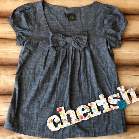 Anthropologie Tops - Anthropologie. Adorable chambray shirt with bow.